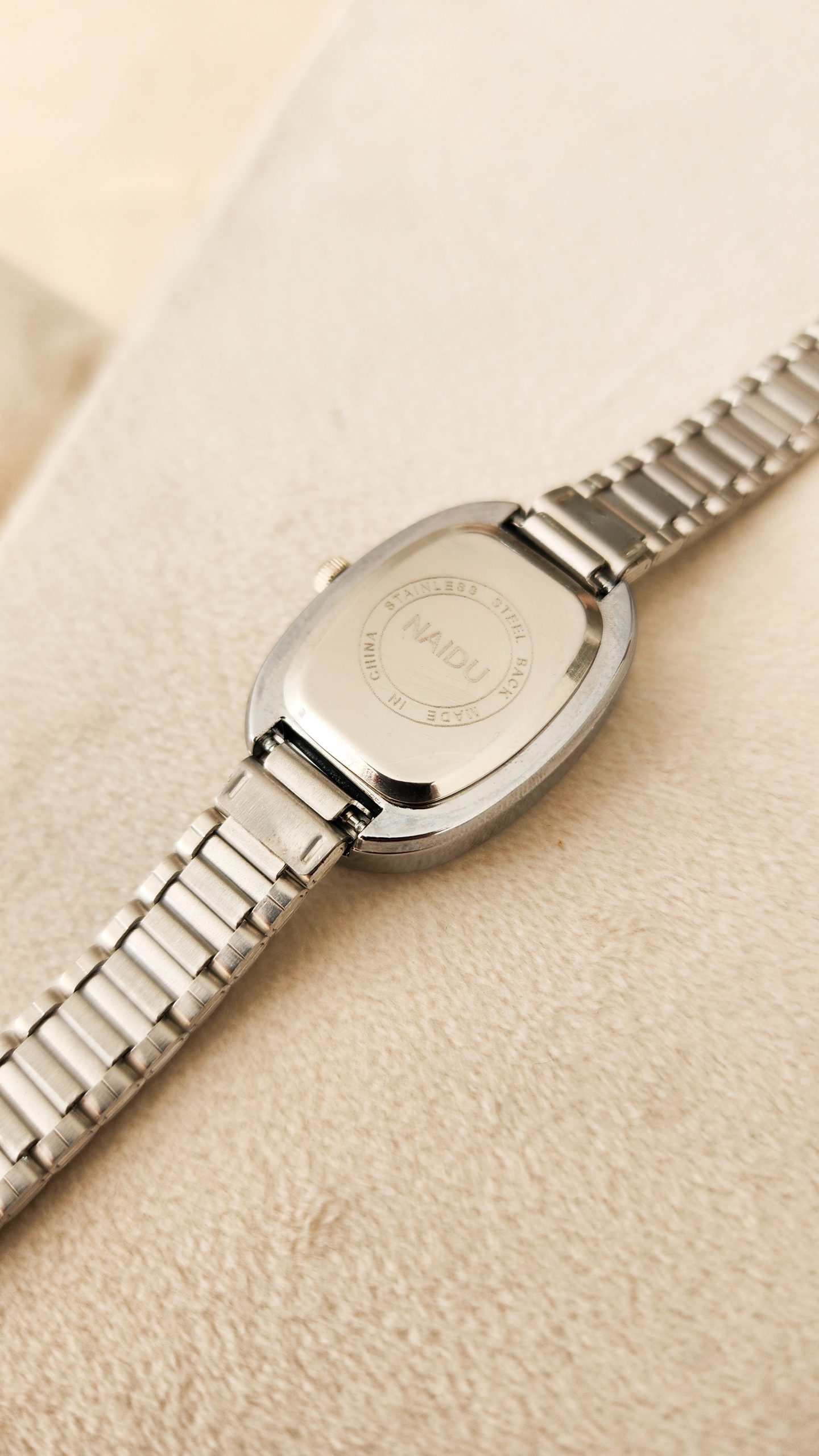 خرید اینترنتی ساعت دخترانه