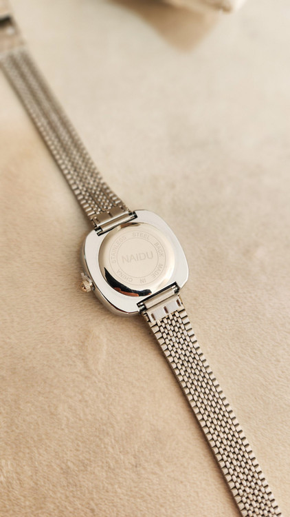 خرید اینترنتی ساعت دخترانه