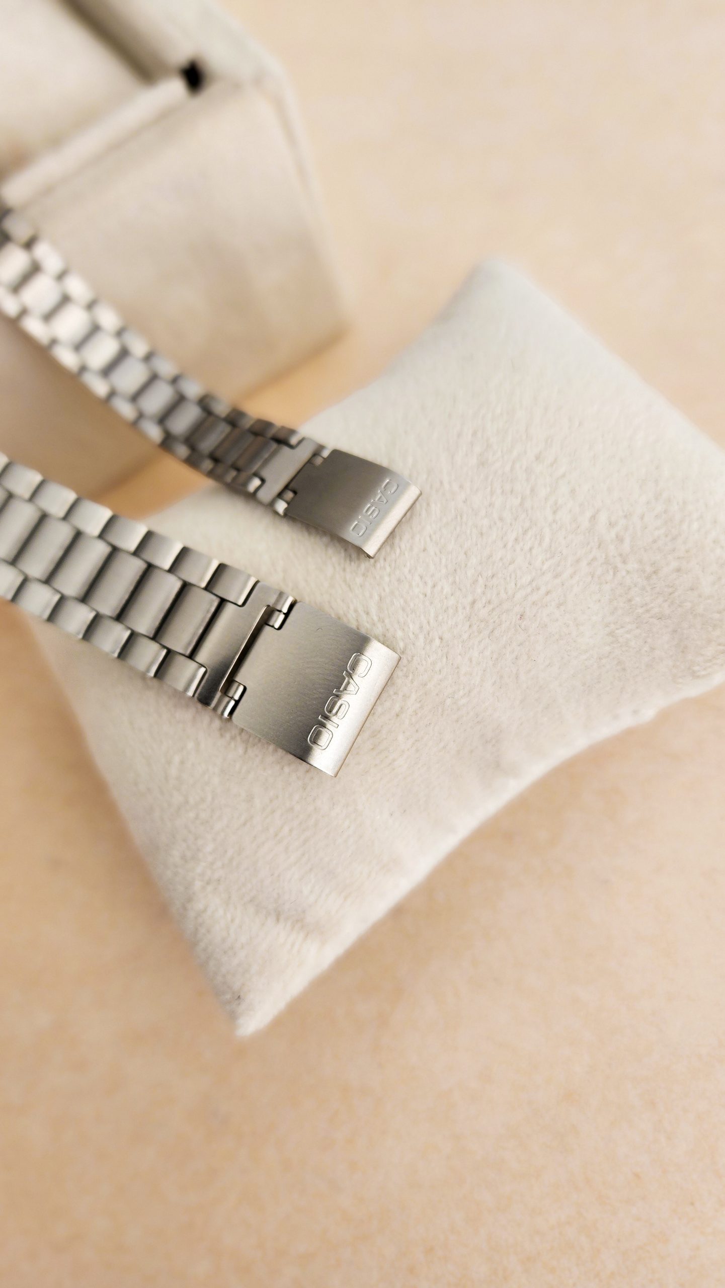 خرید اینترنتی ساعت ست زنانه و مردانه