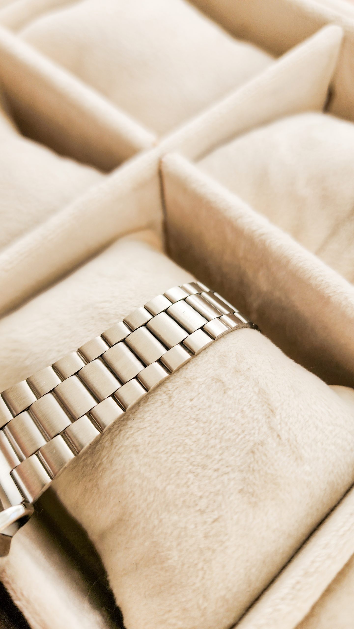 خرید اینترنتی ساعت ست زنانه و مردانه