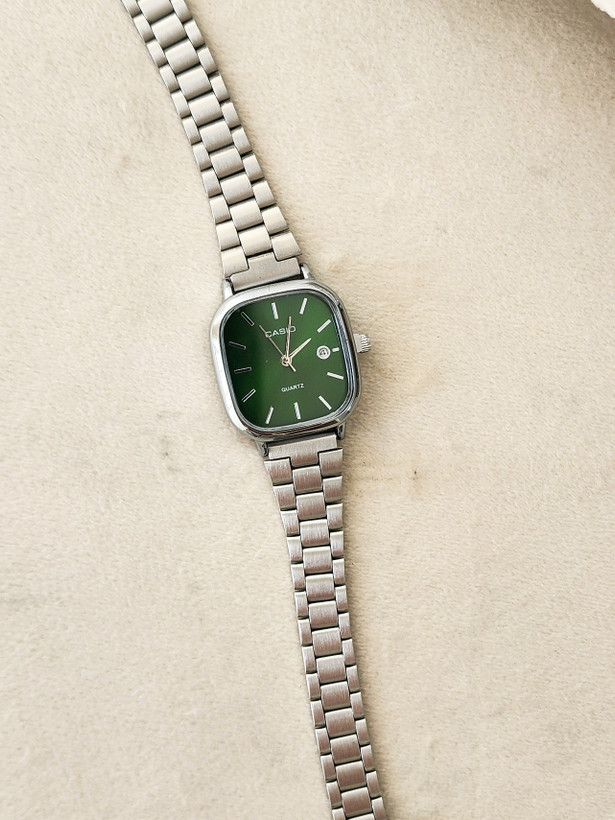 خرید اینترنتی ساعت دخترانه