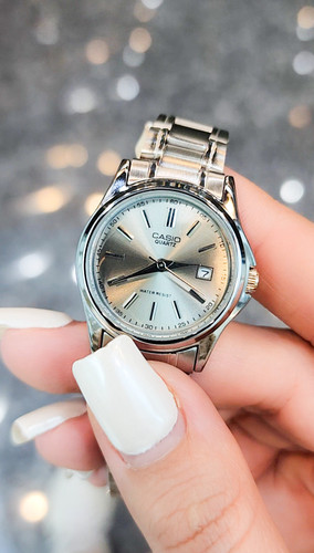 خرید اینترنتی ساعت دخترانه