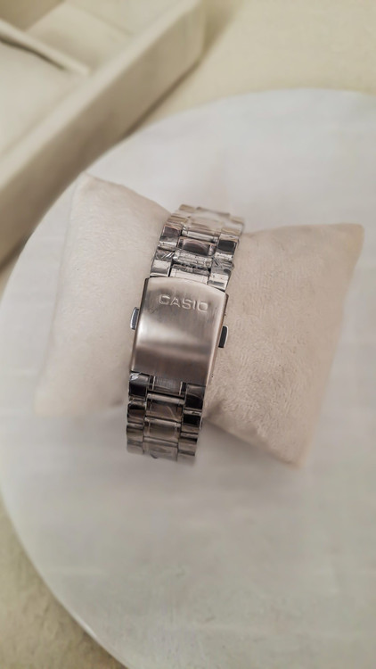 خرید اینترنتی ست زنانه و مردانه