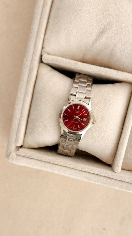 خرید اینترنتی ساعت دخترانه