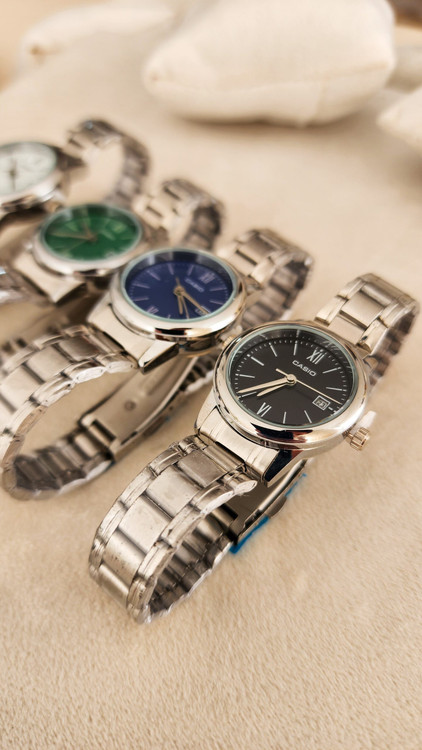 خرید اینترنتی ست زنانه و مردانه