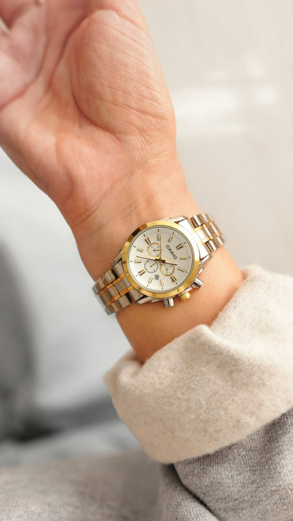 خرید اینترنتی ست زنانه و مردانه