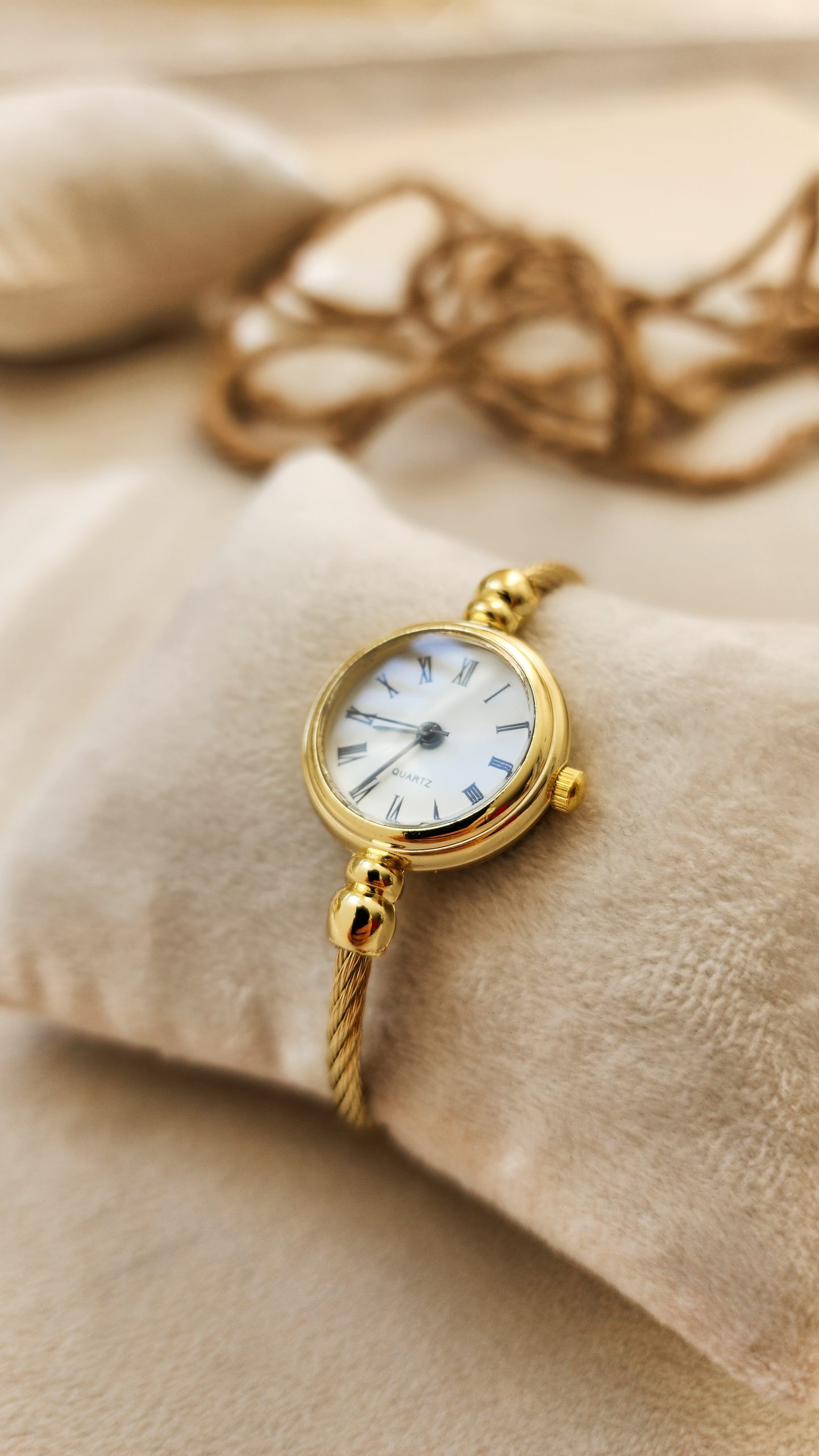 خرید اینترنتی ساعت دخترانه