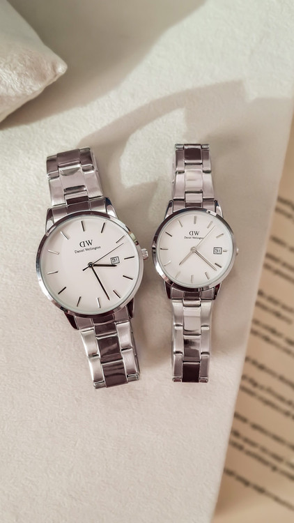 خرید اینترنتی ساعت ست