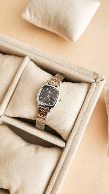 خرید اینترنتی ساعت دخترانه