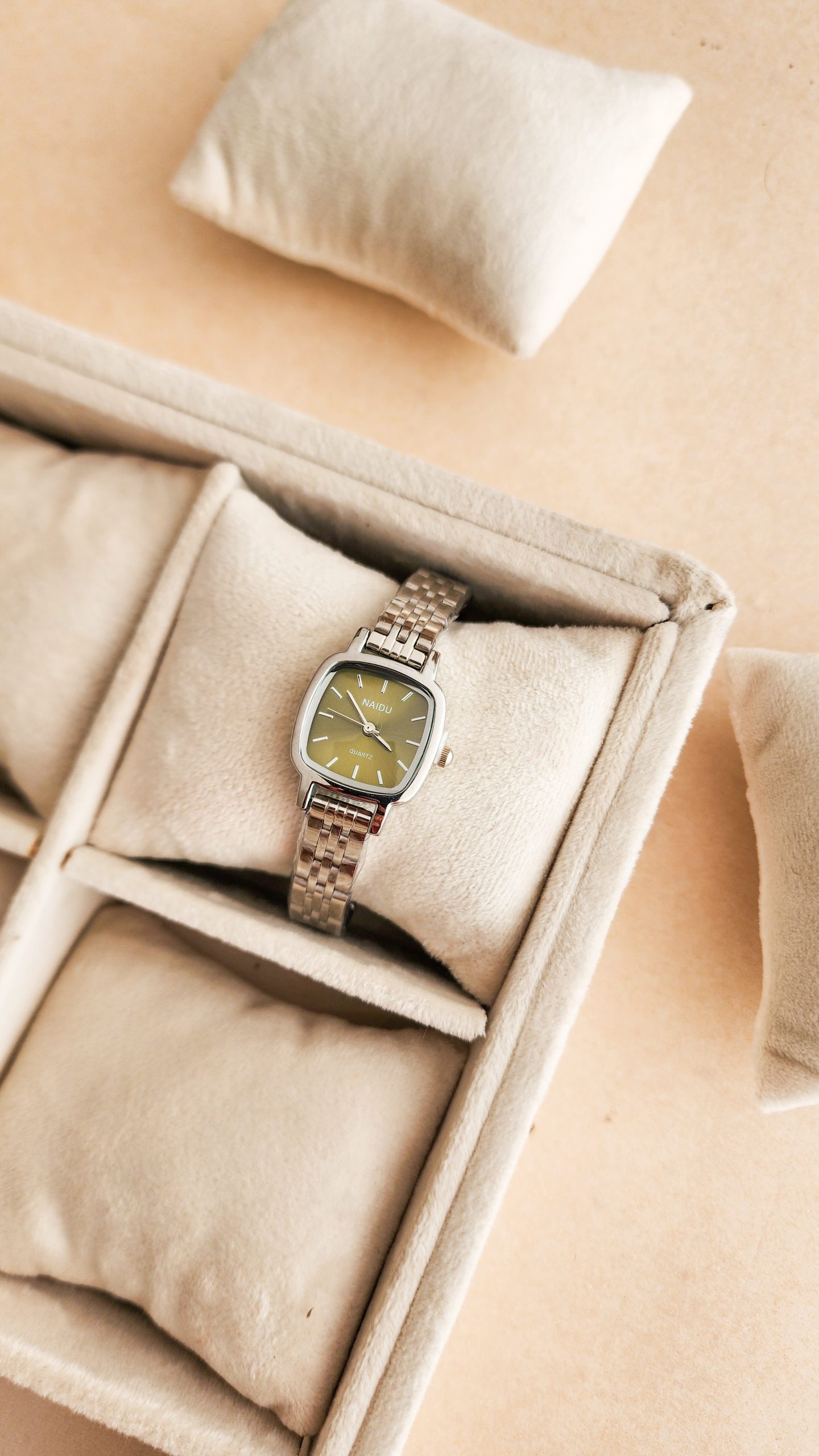 خرید اینترنتی ساعت دخترانه