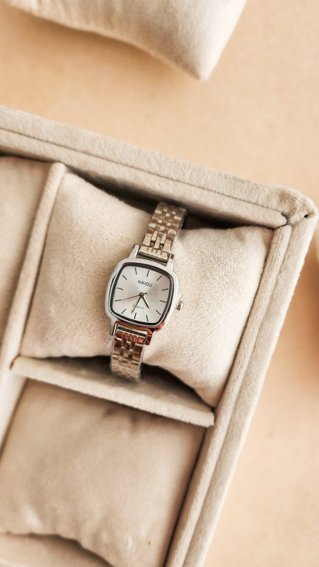 خرید اینترنتی ساعت دخترانه