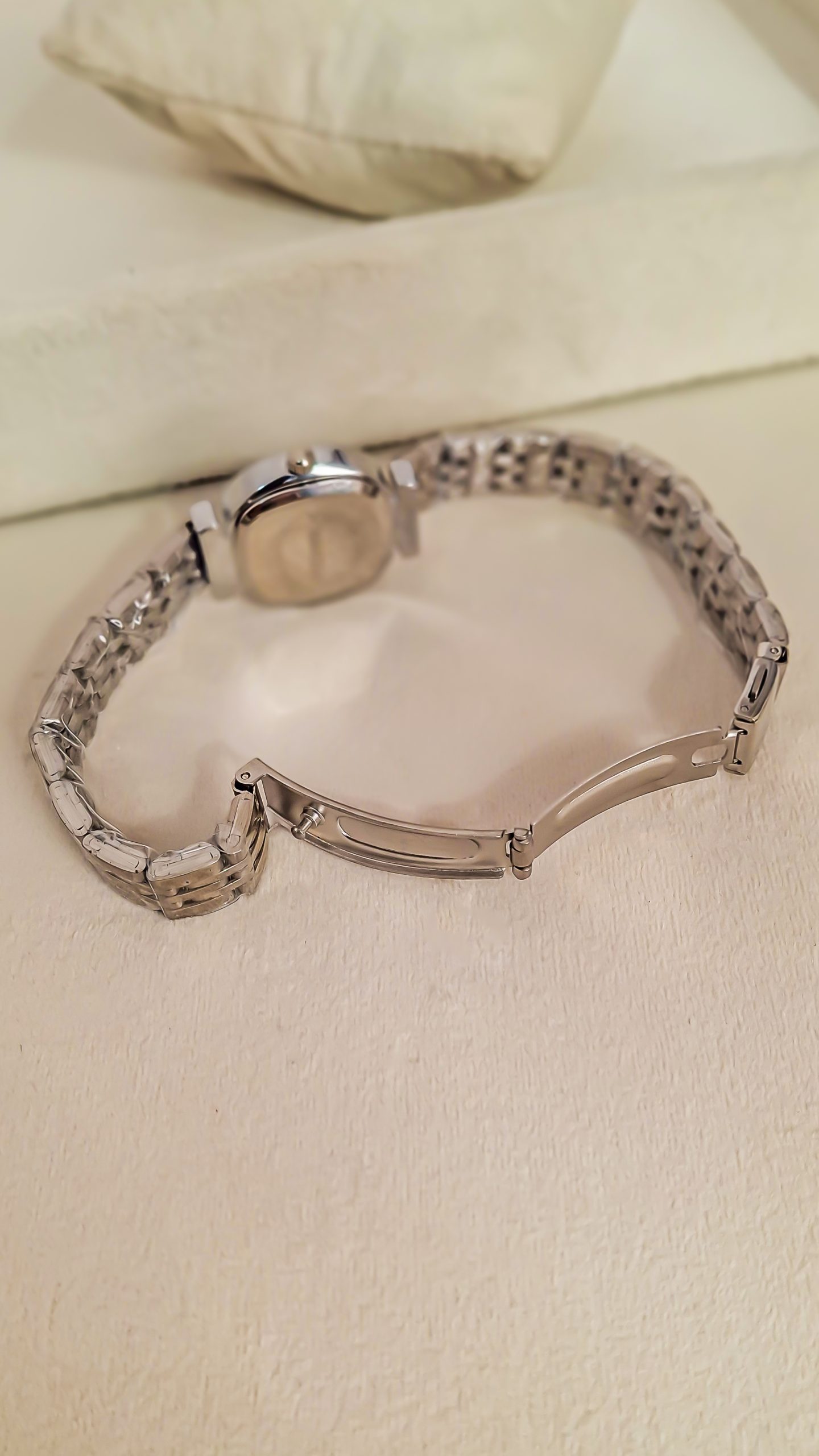 خرید اینترنتی ساعت دخترانه