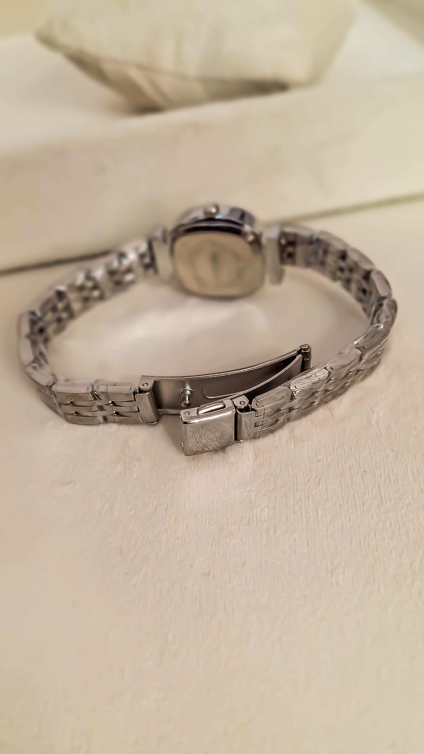 خرید اینترنتی ساعت دخترانه