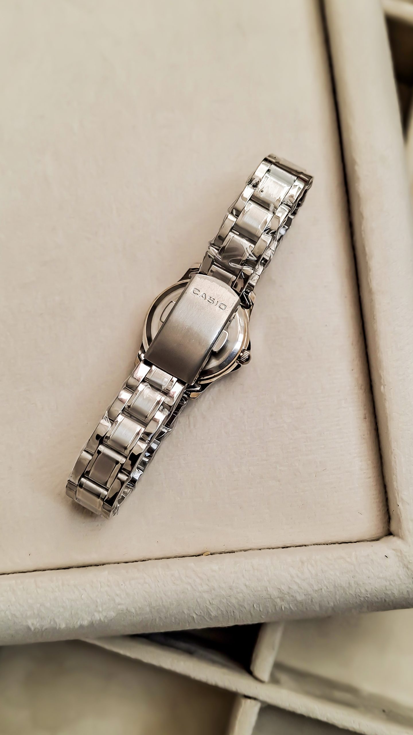 خرید اینترنتی ساعت دخترانه