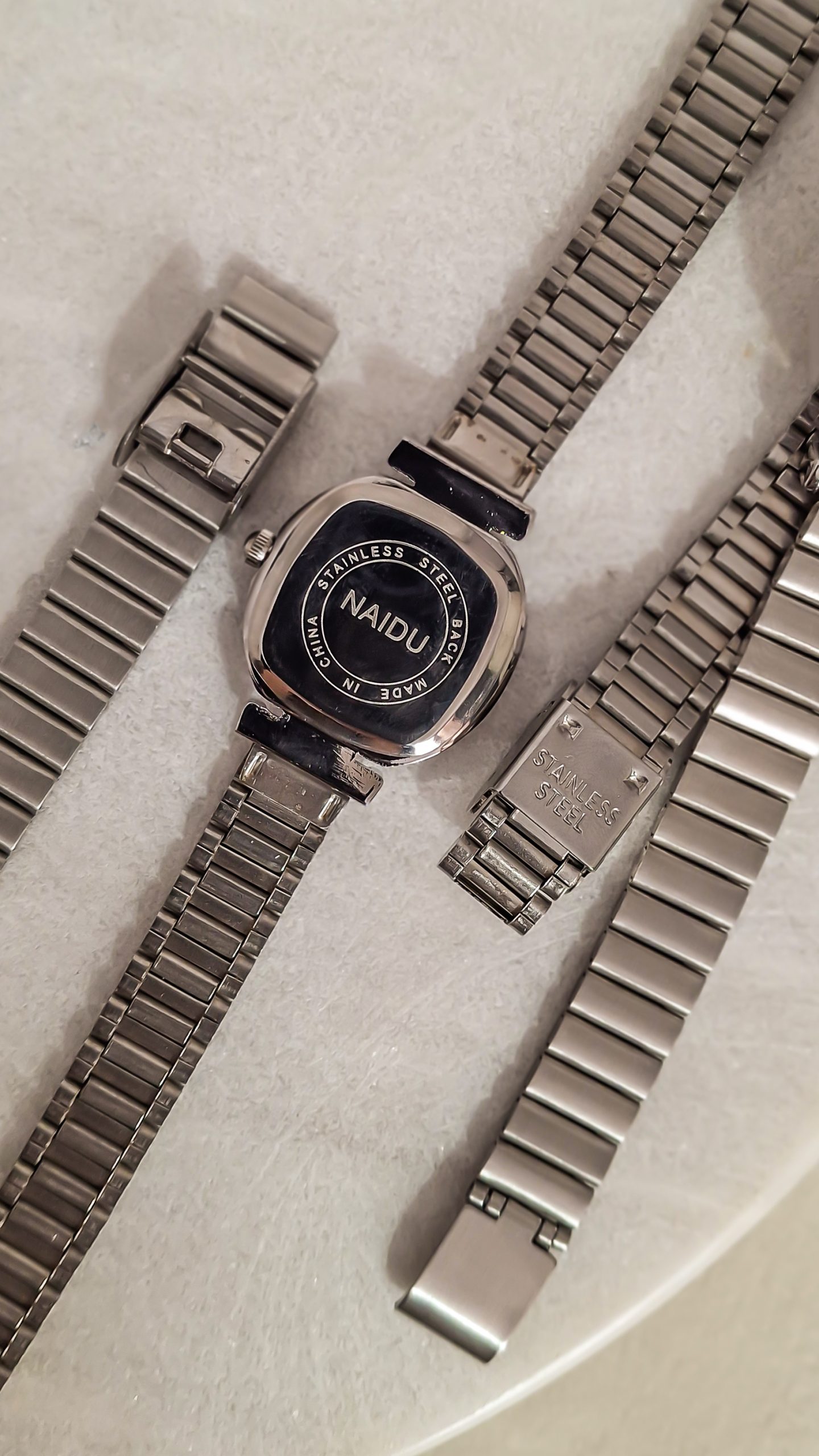 خرید اینترنتی ساعت دخترانه