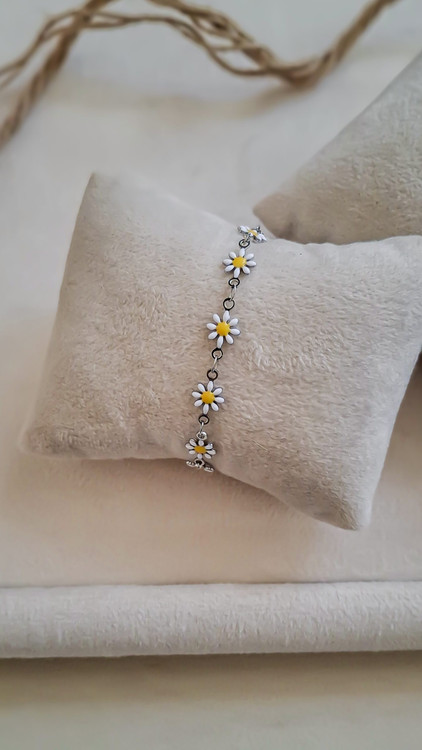 خرید اینترنتی دستبند دخترانه