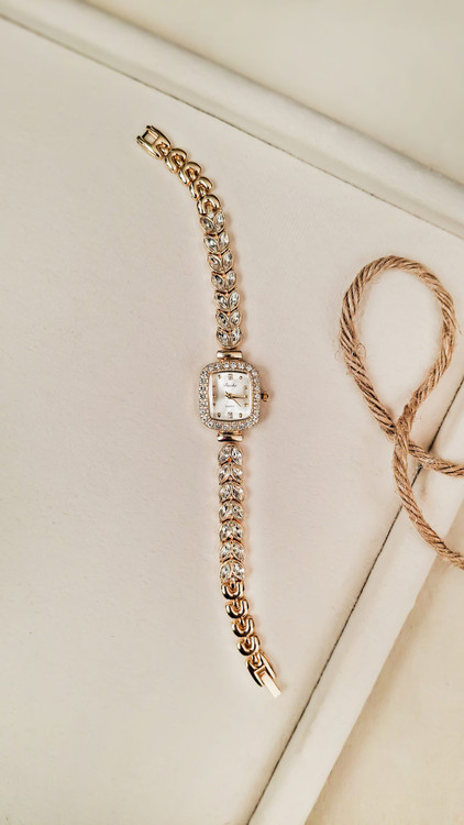 خرید اینترنتی ساعت دخترانه